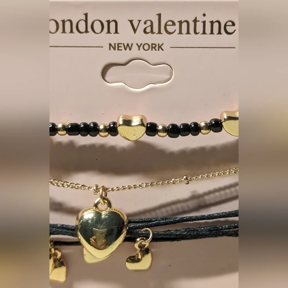 London Valentine choker necklace set of  in golden and brown colors.NWT.